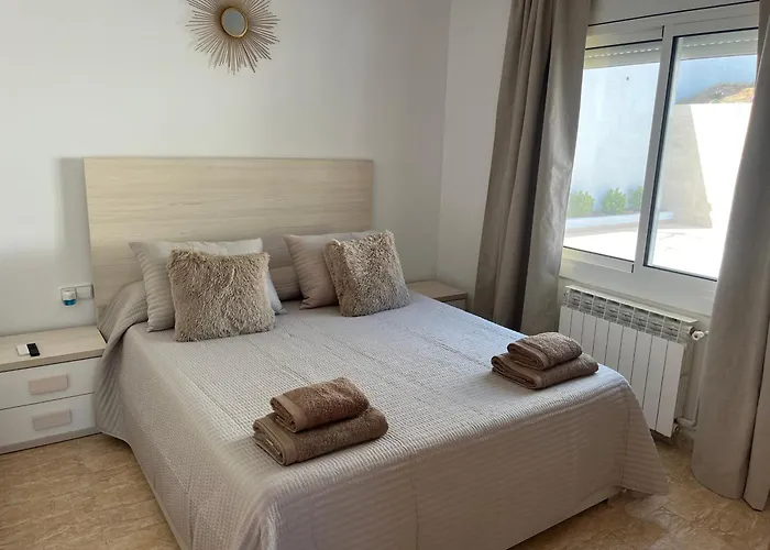 Lux 2 Barcelona 度假居 Vallirana